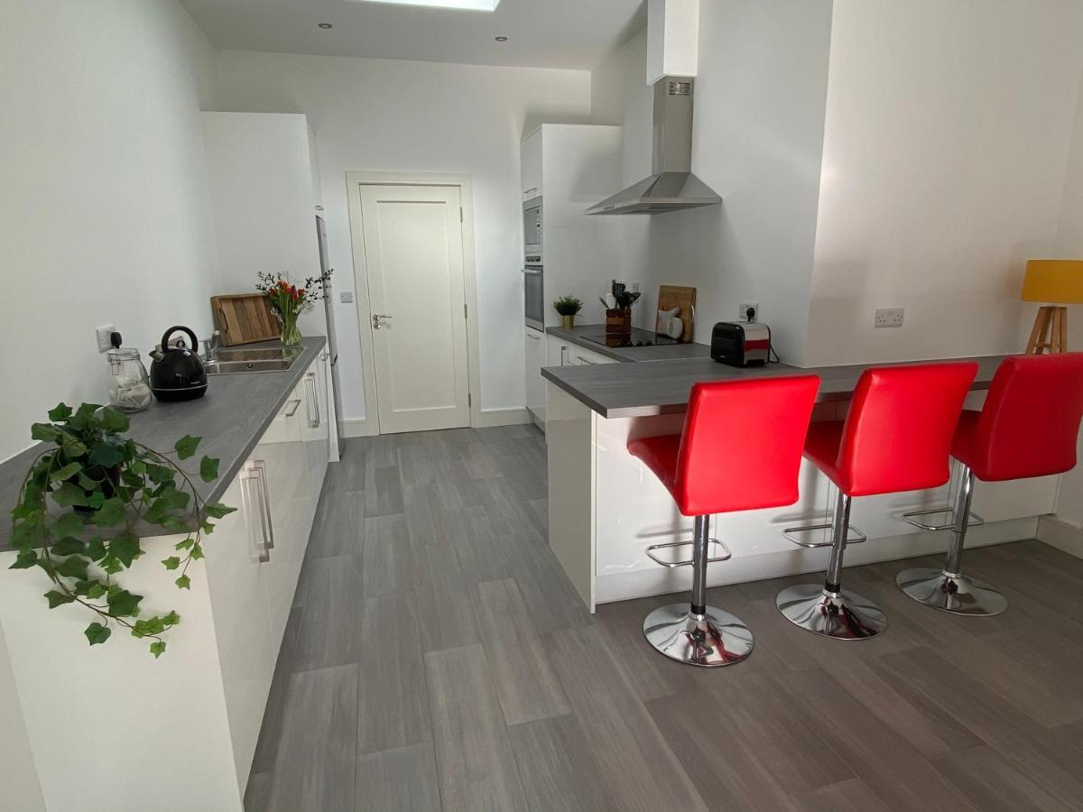 킬라니 Apt 4 - Silver Spruce 아파트 외부 사진